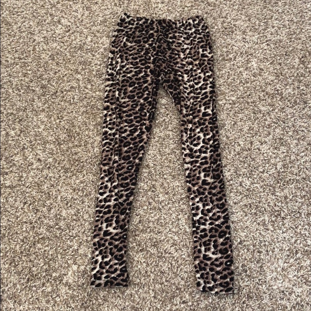 Never worn cheetah leggings!